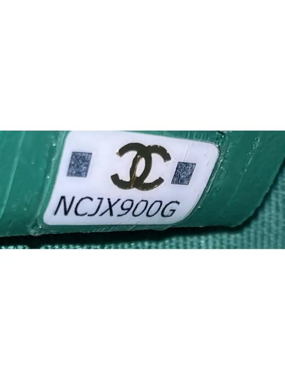 Chanel 19 Round Clutch With Chain #289076C25B